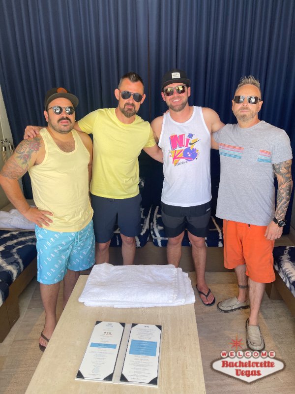 palms-pool-bachelor-party