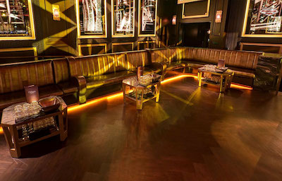 Heart 2nd Tier (8-10 Guests) 