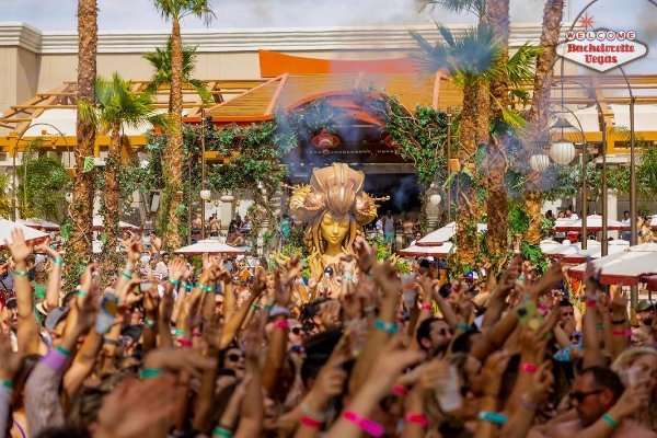 las-vegas-daytime-destination