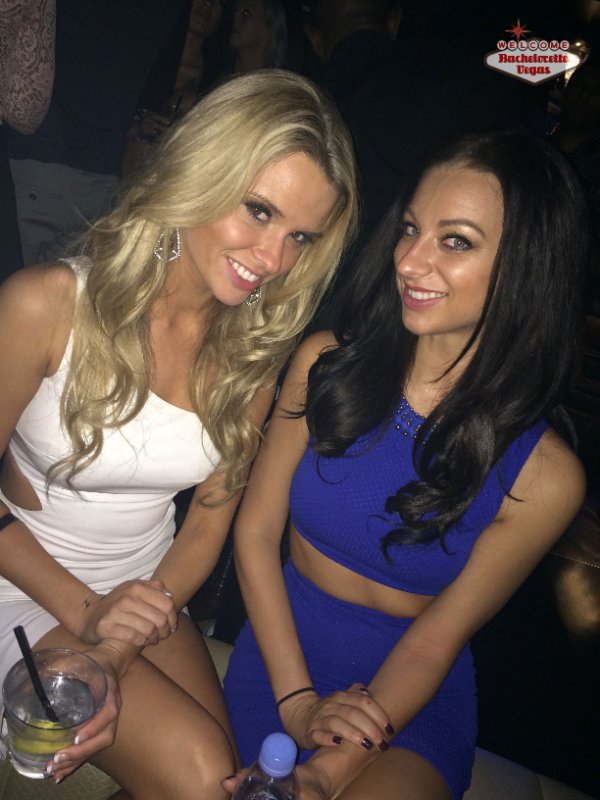 ticket-girls-lavo