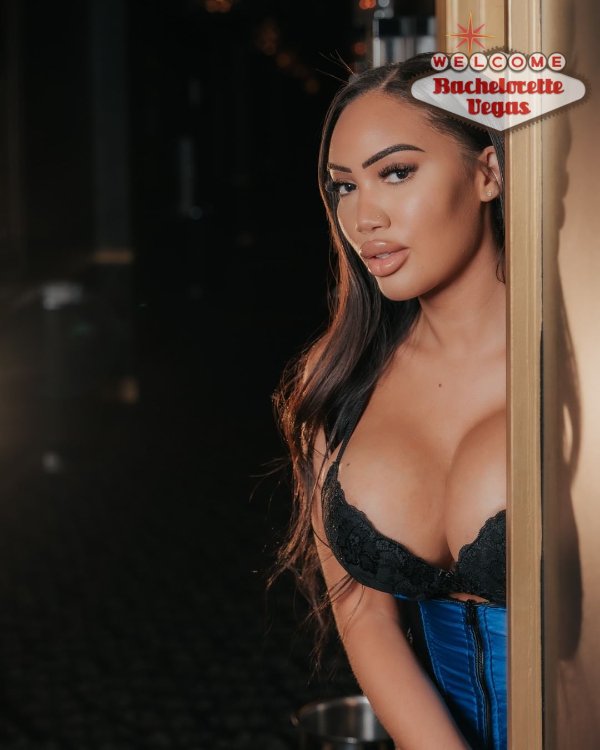 sapphire-las-vegas-stripper